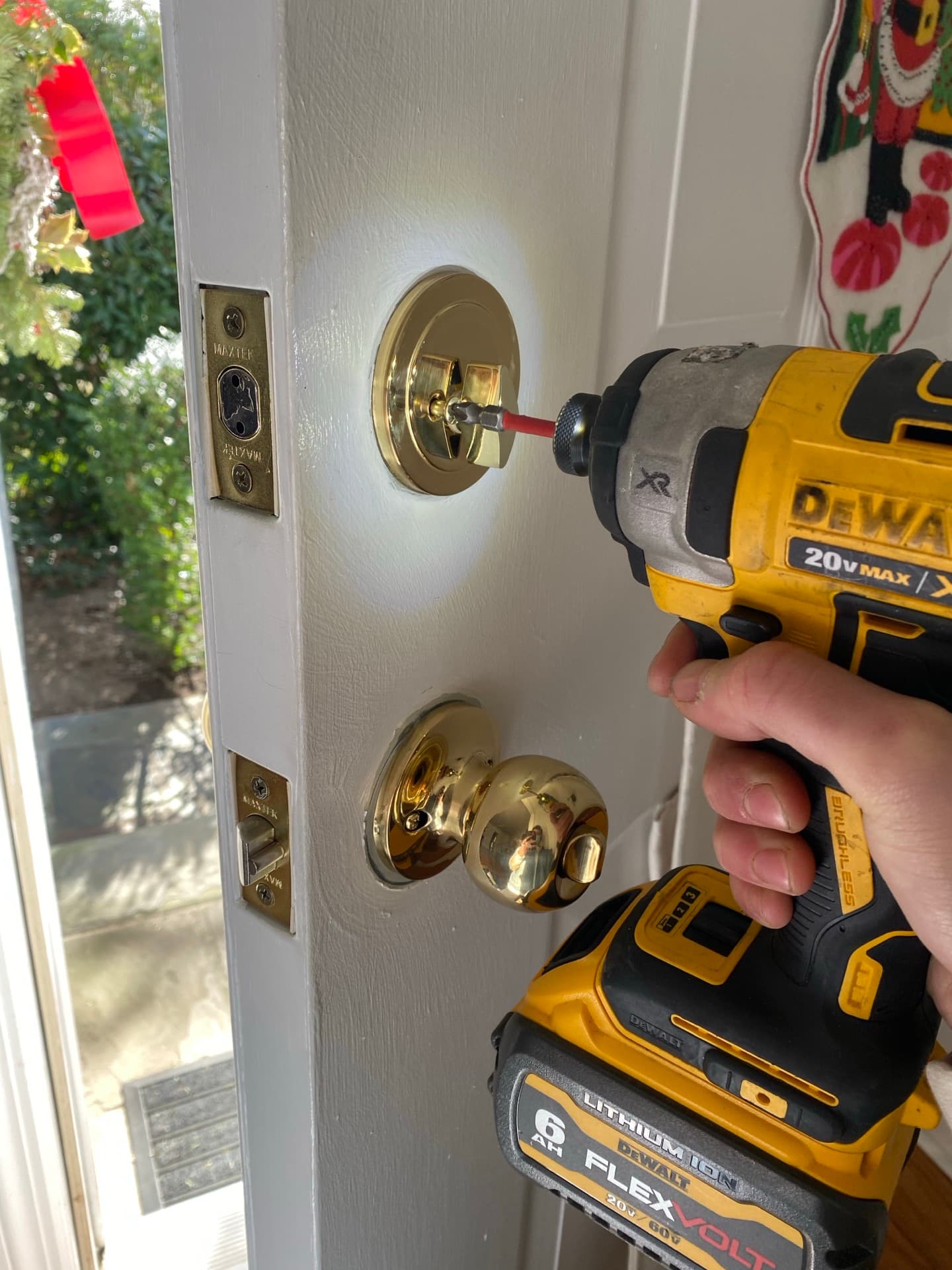 Locksmith & Security